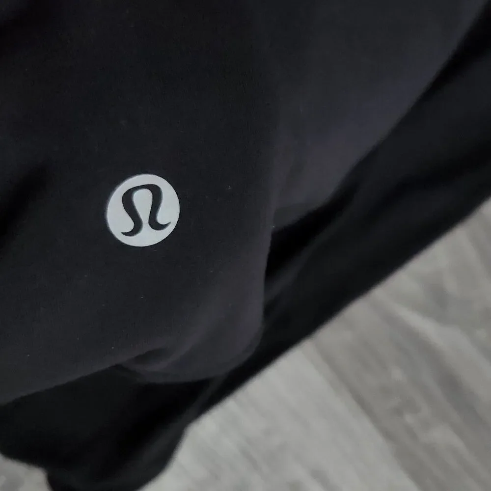 (16) Lululemon Align Jogger 28